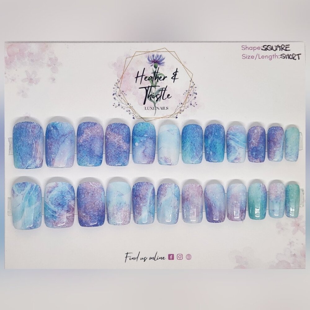 Heather & Thistle Luxe Press-On Nails - Celestial Mist - Short Square